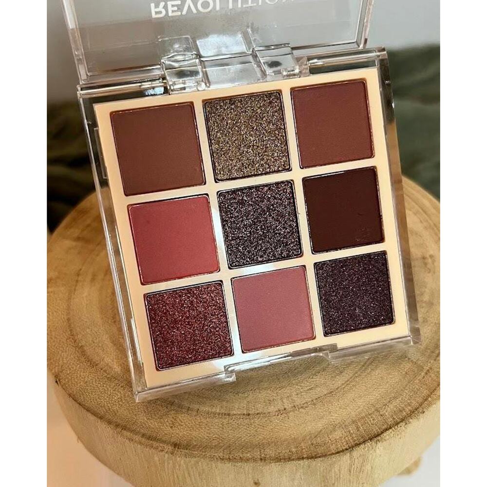 Revolution Ultimate Nudes Eyeshadow Palette - Medium - Brand New